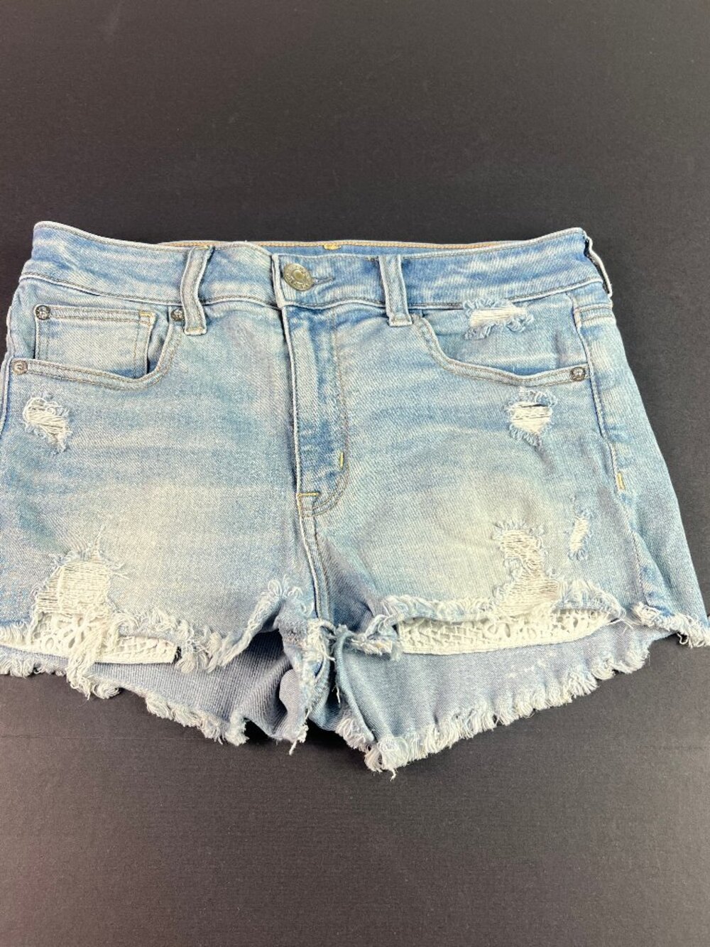 American Eagle Shorts Women's 28* High Rise Shortie Blue Distressed Denim Tag 8